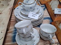 Antiek vaatwerk - afbeelding 1 van  4