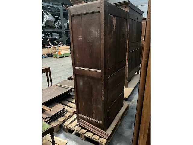 Antieke 1-deurs houten kledingkast - afbeelding 3 van  5