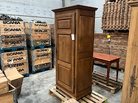 Antieke 1-deurs houten kledingkast - afbeelding 1 van  4