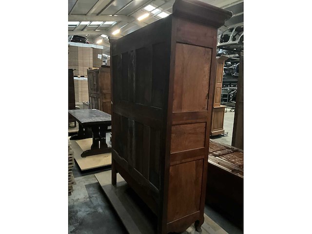 Antieke 2-deurs houten kledingkast - afbeelding 4 van  5