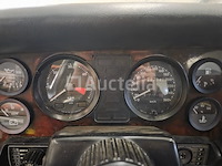 Antieke auto - jaguar - xj6 - afbeelding 3 van  11