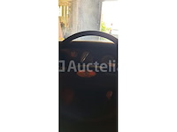 Antieke auto - jaguar - xj6 - afbeelding 11 van  11