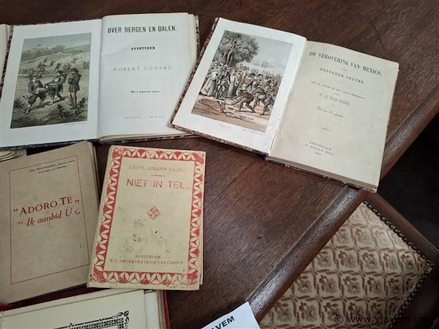 Antieke boeken - afbeelding 3 van  4
