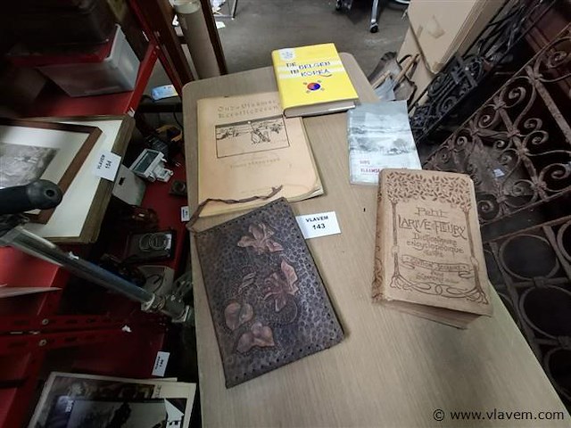 Antieke boeken - afbeelding 1 van  3