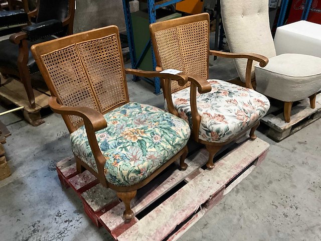 Antieke fauteuil met armleuning (2x) - afbeelding 2 van  4