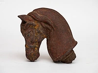 Antieke gietijzeren paardenhoofd - afbeelding 3 van  3