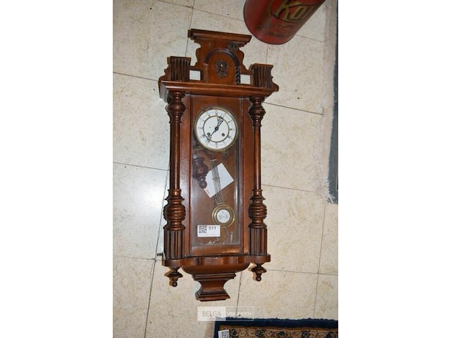 Antieke hangklok - afbeelding 1 van  3