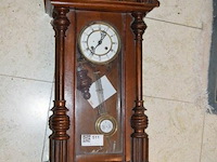 Antieke hangklok - afbeelding 1 van  3