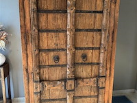 Antieke kast h2m10 b1m30 diepte 75cm - afbeelding 3 van  4