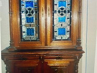 Antieke kast met loodglas - afbeelding 1 van  3