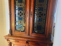 Antieke kast met loodglas - afbeelding 2 van  3