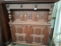 Antieke kast - afbeelding 1 van  3