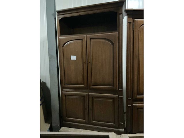 Antieke kasten (4x) - afbeelding 2 van  5