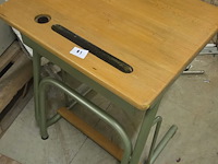 Antieke kinder lessenaar - afbeelding 2 van  2