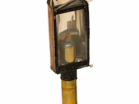 Antieke koperen interieurlamp voor koets