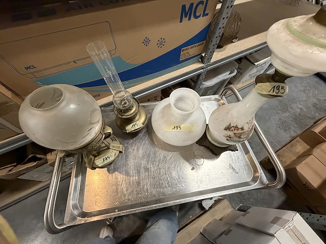 Antieke lampen - afbeelding 1 van  3