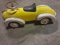 Antieke loopauto metaal plastiek - afbeelding 6 van  7