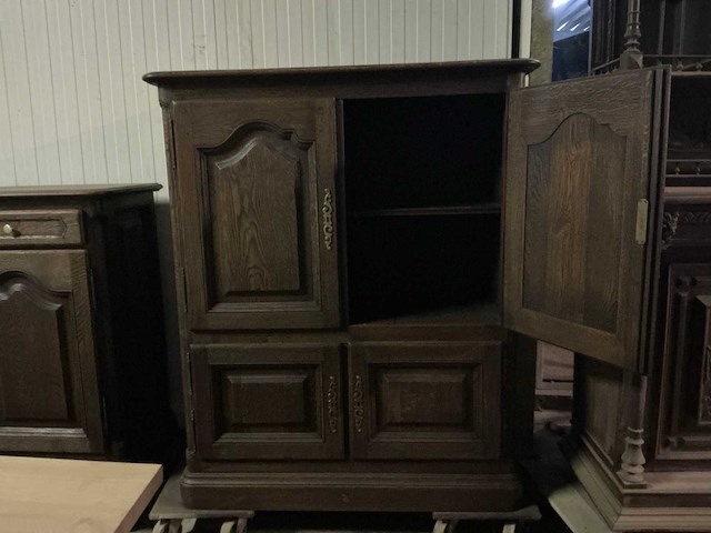 Antieke meubel opstelling (2x) - afbeelding 4 van  4