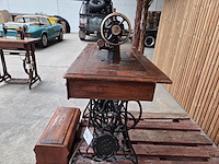 Antieke naaimachine margot - afbeelding 9 van  14