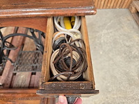 Antieke naaimachine margot - afbeelding 14 van  14