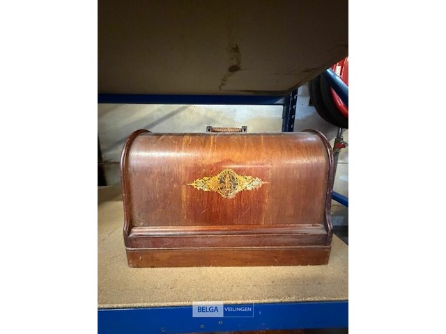 Antieke naaimachine singer - afbeelding 9 van  9