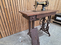 Antieke naaimachine singer - afbeelding 8 van  11