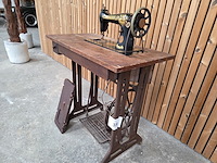 Antieke naaimachine singer - afbeelding 9 van  11