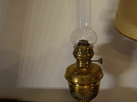 Antieke olielamp - afbeelding 1 van  3