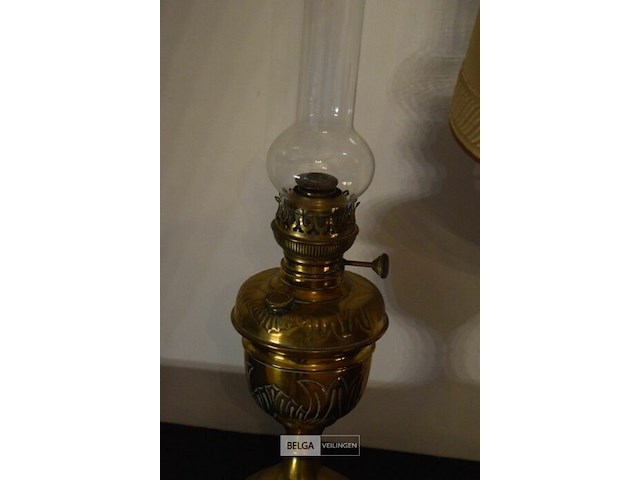 Antieke olielamp - afbeelding 2 van  3