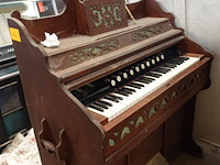 Antieke piano - afbeelding 1 van  7