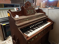 Antieke piano - afbeelding 2 van  7