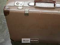 Antieke reiskoffer - afbeelding 2 van  4