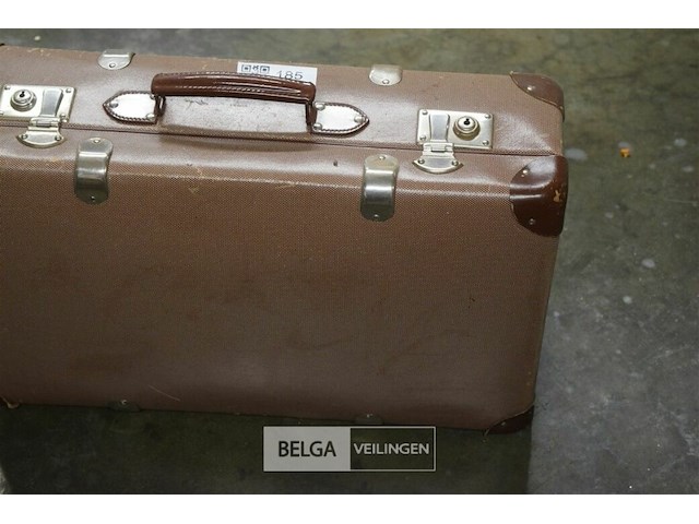Antieke reiskoffer - afbeelding 3 van  4