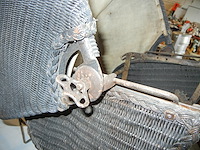 Antieke speelgoed kinderwagen - afbeelding 5 van  6