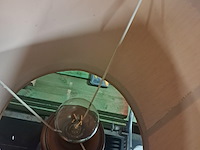 Antieke tafellamp j.1970 massiefe gedraaide houten voet h 850 mm ø 350 mm - afbeelding 3 van  4