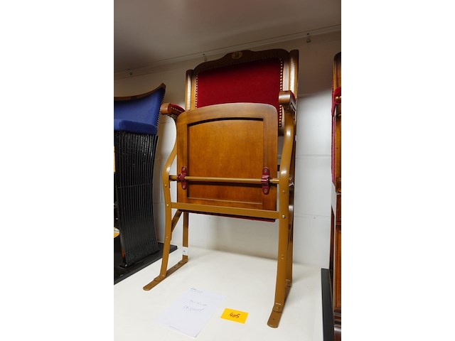 Antieke theaterstoel - afbeelding 2 van  7
