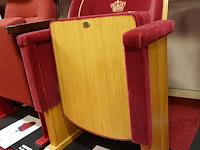 Antieke theaterstoel - afbeelding 2 van  8