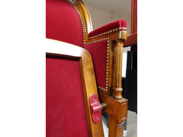 Antieke theaterstoel - afbeelding 6 van  6