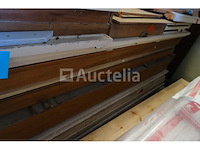 Antieke vintage garderobe - afbeelding 2 van  9