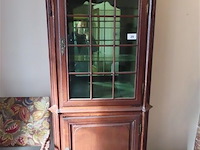 Antieke vitrinekast