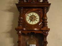 Antieke wandklok (vrijslinger) - afbeelding 1 van  4