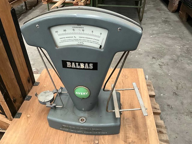 Antieke weegschaal - afbeelding 4 van  4