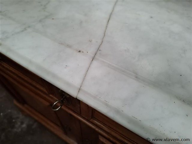 Antiekee commode - afbeelding 2 van  3
