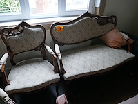 Antieken bank & fauteuils & stoelen in een klassieke rococo stijl - afbeelding 1 van  4