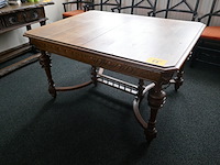 Antieken bureautafel in mechelse renaissancestijl - afbeelding 1 van  4