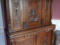 Antieken frans keukenbuffet in eik met houtsnijwerk - afbeelding 1 van  6