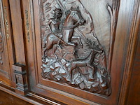 Antieken frans keukenbuffet in eik met houtsnijwerk - afbeelding 4 van  6