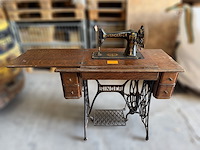 Antieken singer-machine - afbeelding 1 van  4
