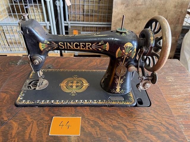 Antieken singer-machine - afbeelding 3 van  4