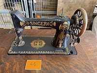 Antieken singer-machine - afbeelding 3 van  4